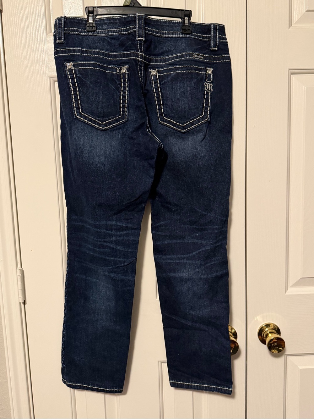 Miss Me Dark Indigo Jeans with White Contrast Stitching - Picture 4 of 4
